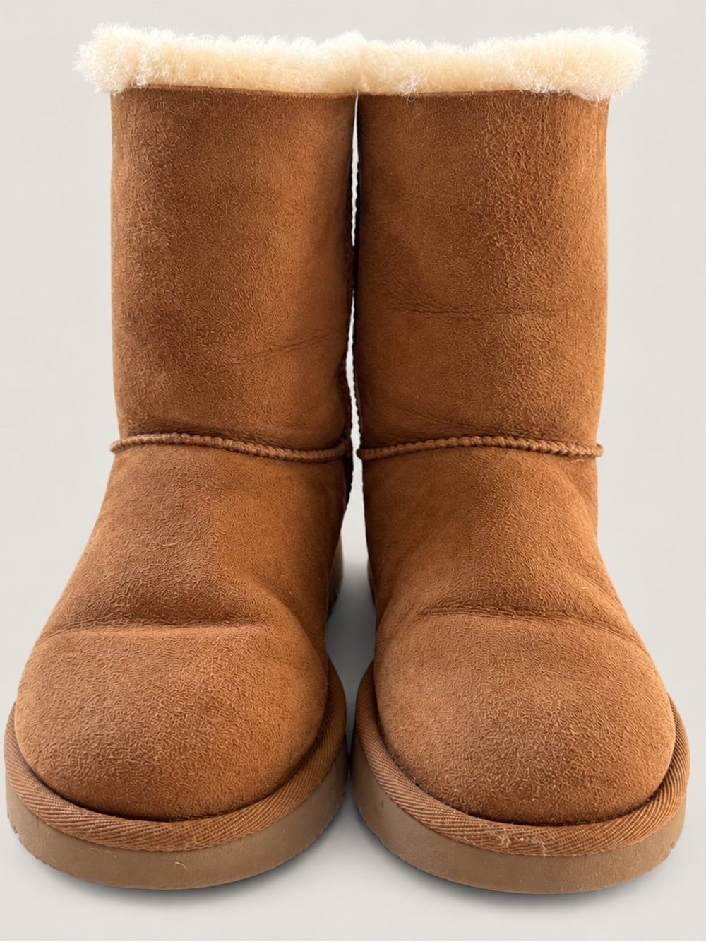 UGG Bailey Bow II Chestnut Suede Shearling Boots Double Bow Women’s Size 6